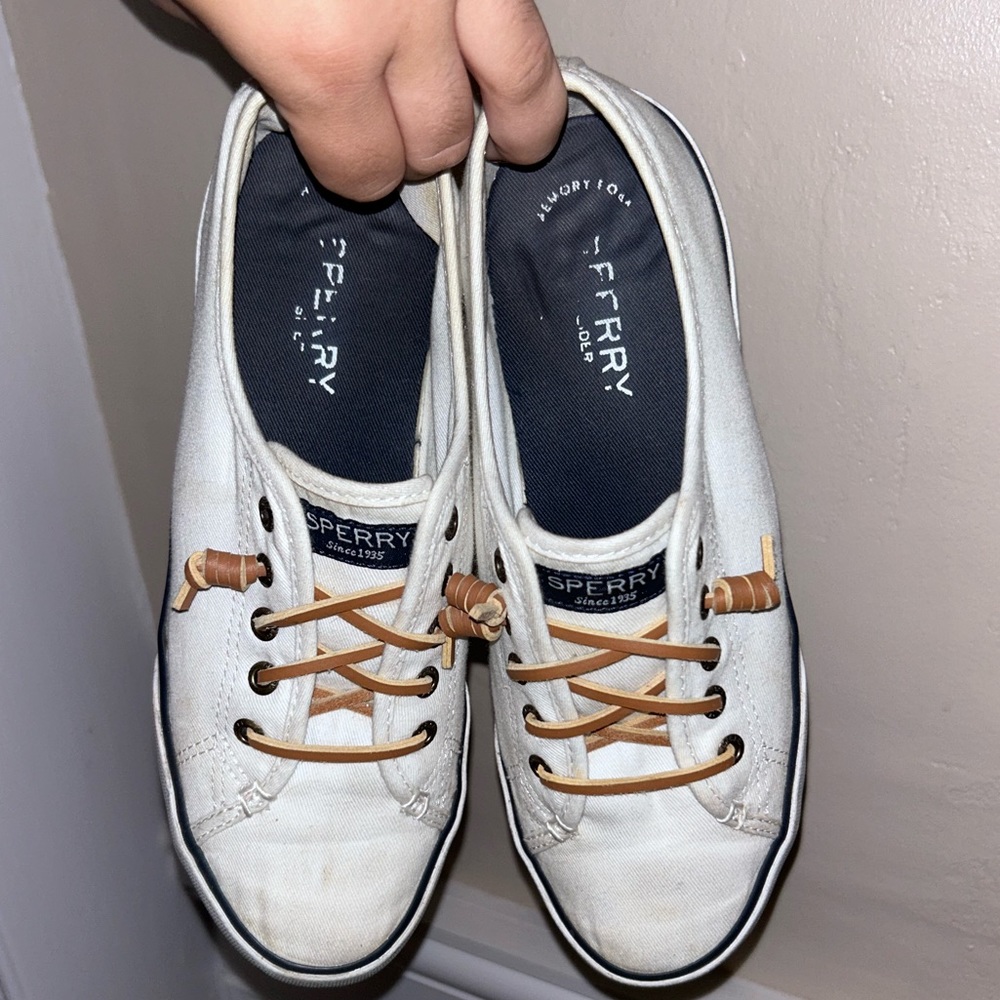 Women’s Sperry slip on’s